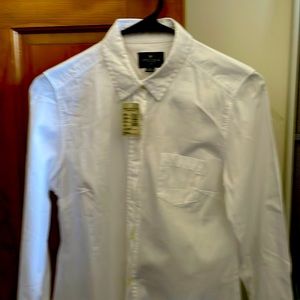 Women’s American Eagle button down. Size small